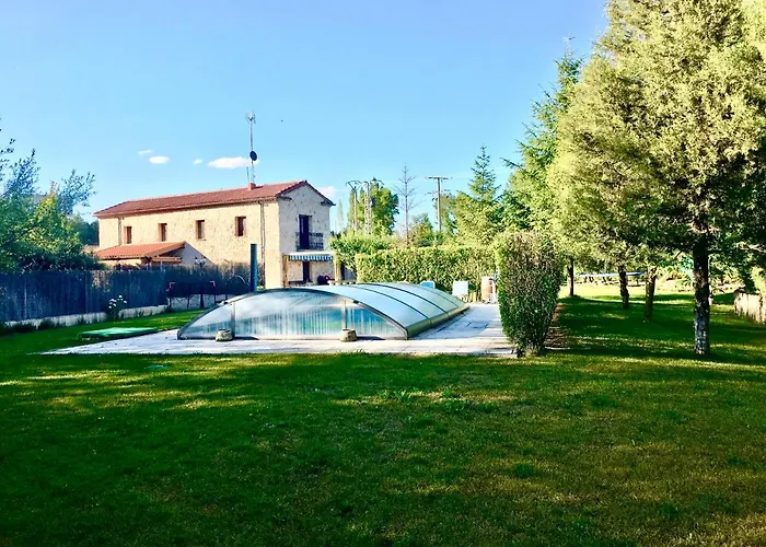 펜션 El Molino De Manolo Gumiel de Izan